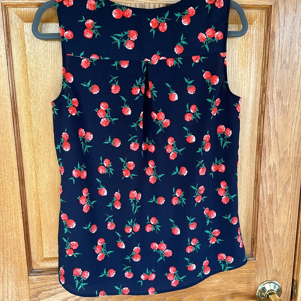 Talbots Raspberry Dressy Shell - Picture 2 of 4